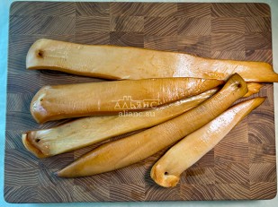 Мясо (АЛЬЯНС) вяленое курица в прянном томате (500гр): Кальмар палочки х/к