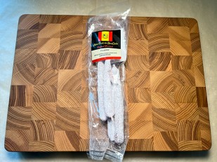 Орехи: Колбаски сыровяленые Mini Fuet 