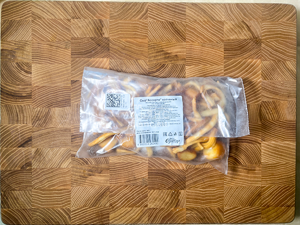 Сыр 150 гр ГОРНЫЙ СЫРОВАР (Ассорти копчёный) в Коврове