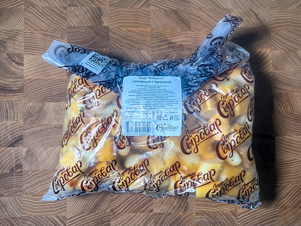 Сыр 1 кг ГОРНЫЙ СЫРОВАР (Бочонок копчёный с паприкой) в Коврове